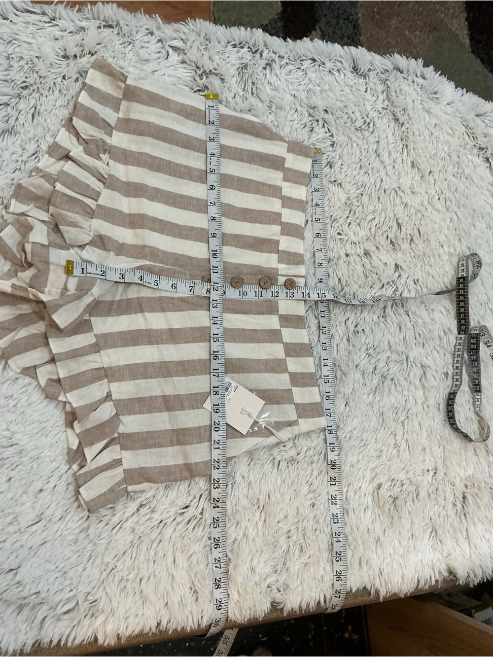 LC Lauren Conrad Linen Blend Ruffle Hem Shorts Size 0X NWT Beige Striped - Picture 6 of 15